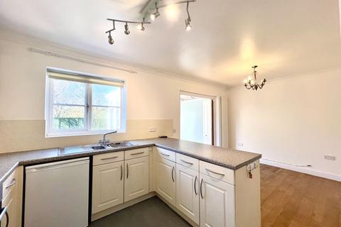 23 Amberley Close, Calne, SN11 9UP