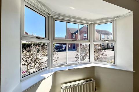 23 Amberley Close, Calne, SN11 9UP
