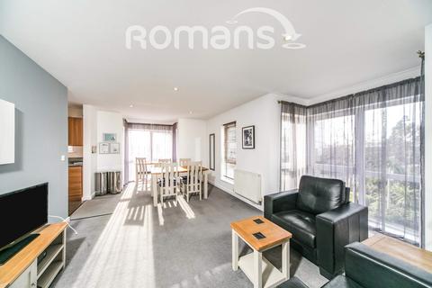 2 bedroom apartment to rent, Drake Way, Reading