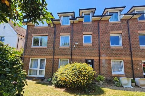 1 bedroom retirement property for sale, Homeryde House, Lee-On-The-Solent, PO13