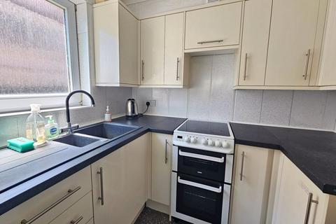 1 bedroom retirement property for sale, Homeryde House, Lee-On-The-Solent, PO13