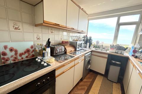 1 bedroom flat to rent, West Parade, Worthing