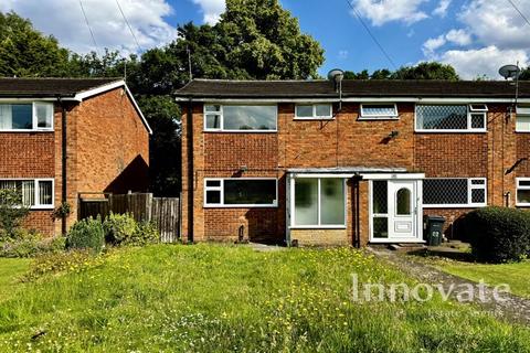 3 bedroom end of terrace house to rent, Earlswood Court, Birmingham B20