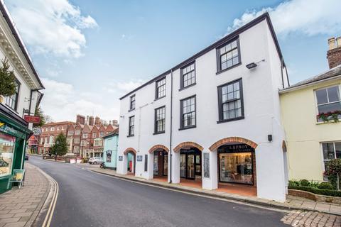 2 bedroom apartment to rent, High Street, Arundel