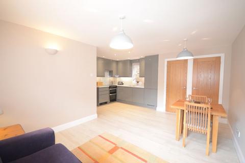 1 bedroom apartment to rent, Eton High Street