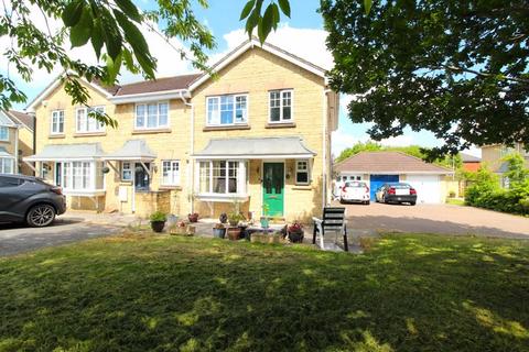 3 bedroom end of terrace house for sale, Diana Gardens, Bradley Stoke