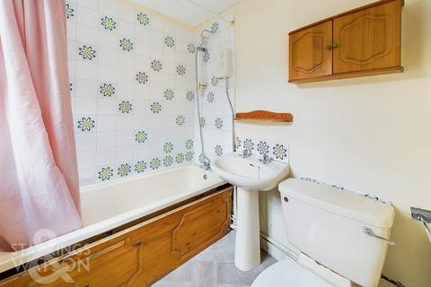 3 bedroom terraced house for sale, Drayton Road, Norwich