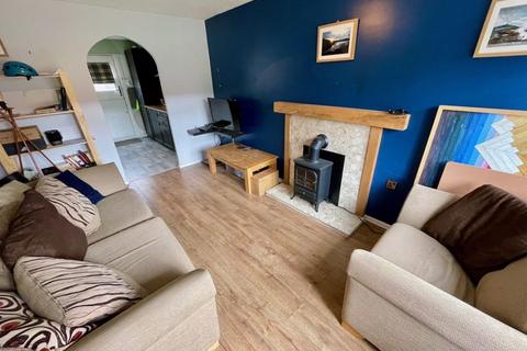 2 bedroom end of terrace house for sale, Maes Collen, Llangollen