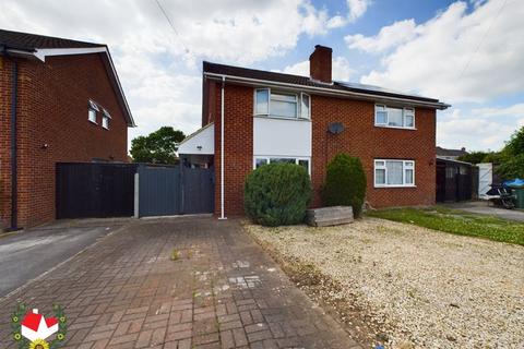 12 Goldsborough Close, Gloucester, GL4 4ST