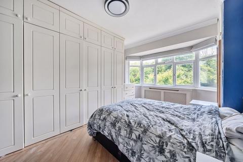 159 Chaldon Way, Coulsdon, CR5 1DP