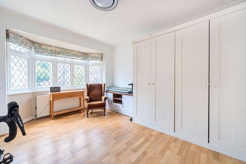 159 Chaldon Way, Coulsdon, CR5 1DP