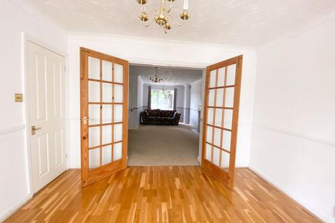 4 bedroom detached house for sale, Bedford Road, Bedford MK43