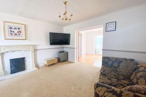 4 bedroom detached house for sale, Bedford Road, Bedford MK43