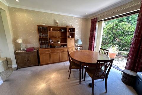 5 Quantock Rise, Kingston St Mary, Taunton, TA2 8HJ