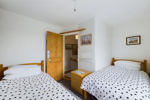5 Studley Terrace, Whitby, YO22 4EL