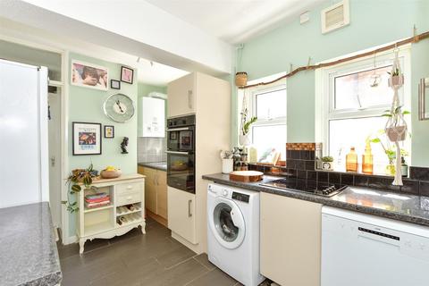 2 bedroom terraced house for sale, Cornwall Road, Portsmouth, Hampshire