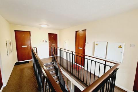 Studio for sale, Pelham Way, Great Bookham KT23