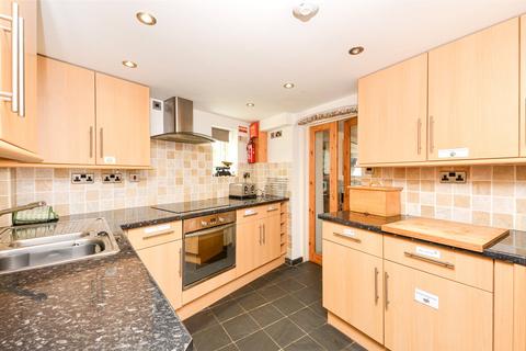 4 bedroom end of terrace house for sale, Field Terrace, Llanberis, Caernarfon, Gwynedd, LL55