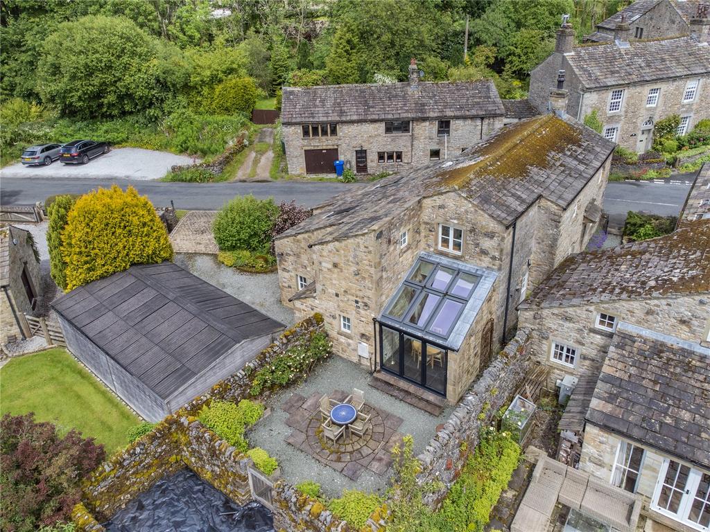 Starbotton, Skipton 3 bed detached house for sale £625,000