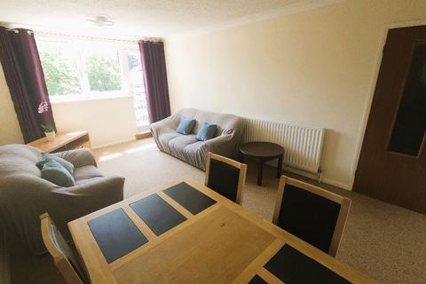 2 bedroom flat to rent, Bourne Pines, - Christchurch Road, Bournemouth