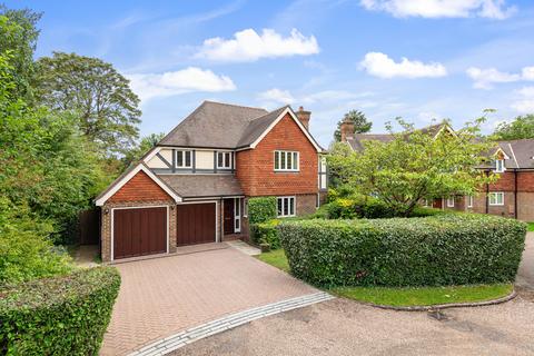 5 bedroom detached house for sale, Oakwood Drive, Sevenoaks, Kent, TN13