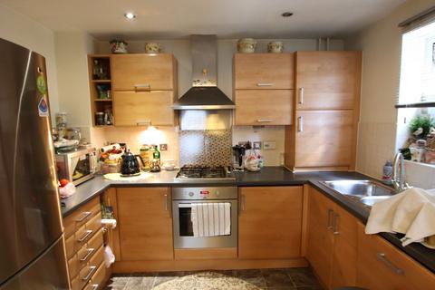 2 bedroom flat for sale, Cherington Court, Station Road, EN5