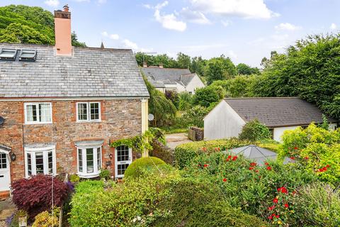 2 bedroom end of terrace house for sale, Coldharbour, Uffculme, Cullompton, Devon, EX15