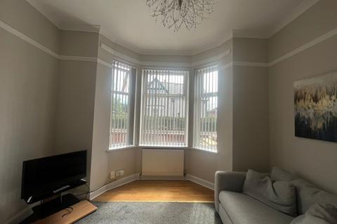 1 bedroom flat to rent, Oswald Avenue, Grangemouth, Falkirk, FK3