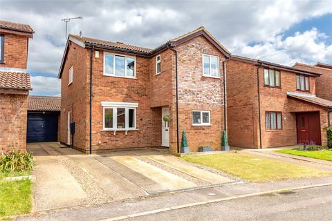 4 bedroom detached house for sale, The Cleavers, Toddington, Bedfordshire, LU5