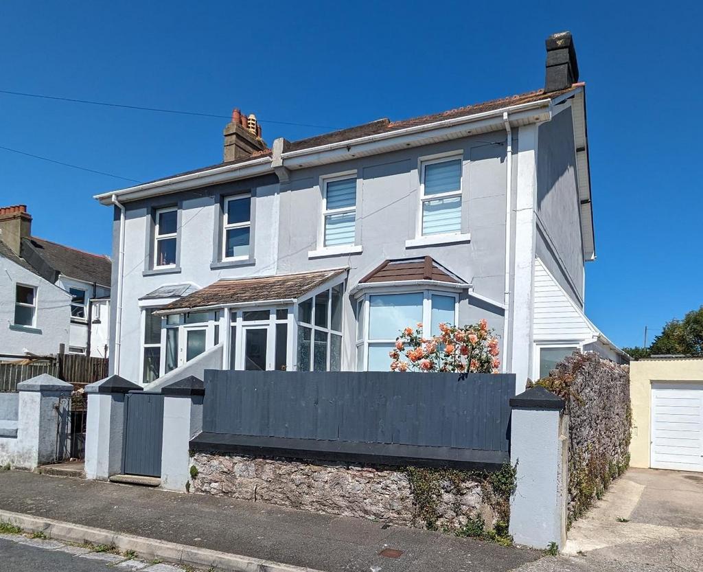 Empire Road, Torquay 4 bed house for sale £340,000