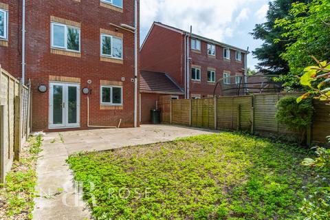 4 bedroom terraced house for sale, Regency Gardens, Euxton, Chorley