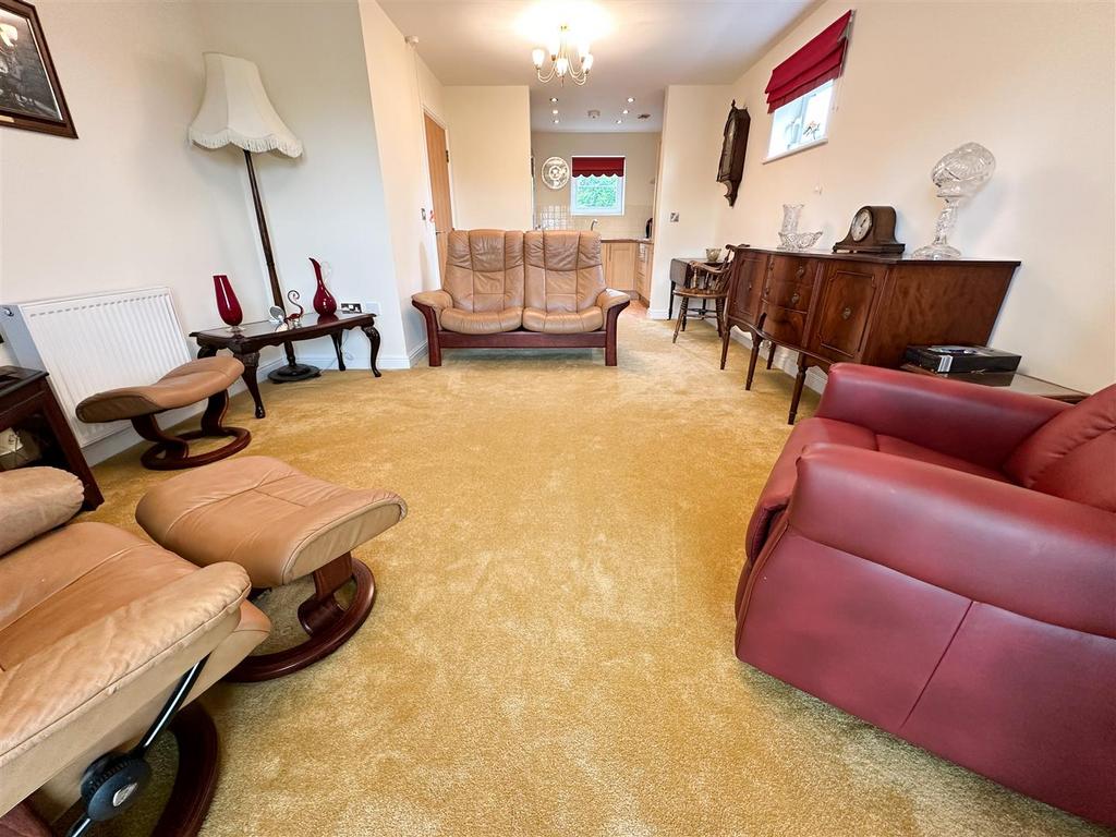 Open plan lounge kitchen dining room