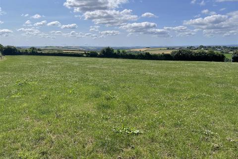 Land for sale, Mariansleigh