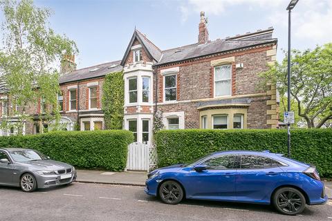 4 bedroom end of terrace house to rent, Lily Crescent, Jesmond, Newcastle upon Tyne