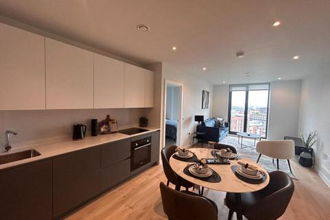 2 bedroom apartment to rent, The Gate - Meadowside, Manchester