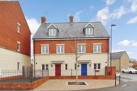 3 bedroom semi-detached house to rent, Queen Elizabeth Drive, Swindon SN25