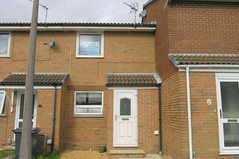 2 bedroom terraced house to rent, Chetnole Close, Poole BH17