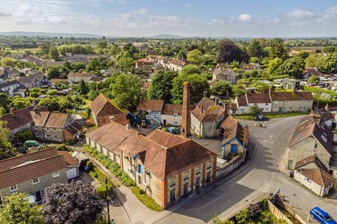 5 bedroom house for sale, The Old Brewery, Water Street, Mere