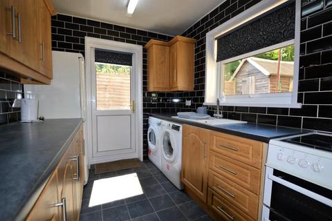 4 bedroom semi-detached house to rent, Okehampton Street, St Thomas, Exeter EX4