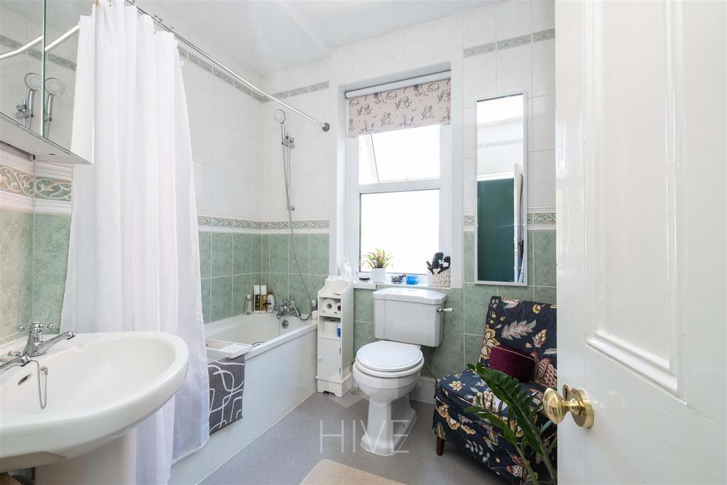 Family bathroom