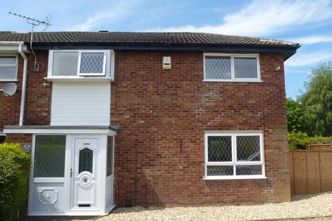 3 bedroom semi-detached house to rent, Collingwood Crescent Laceby Acres Grimsby