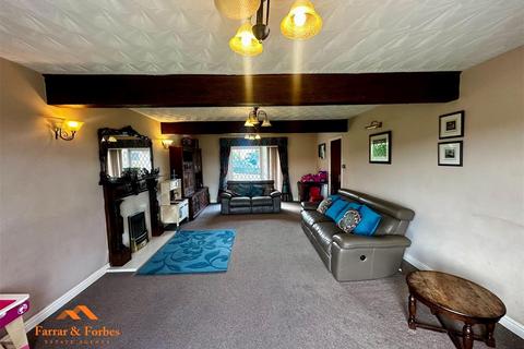 5 bedroom detached house for sale, Stirling Court, Burnley BB10