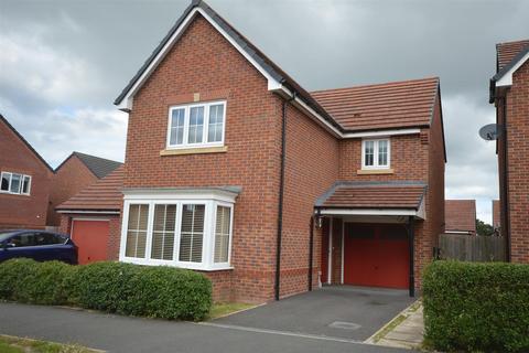 3 bedroom detached house to rent, Frank Hughes Avenue, Sandbach