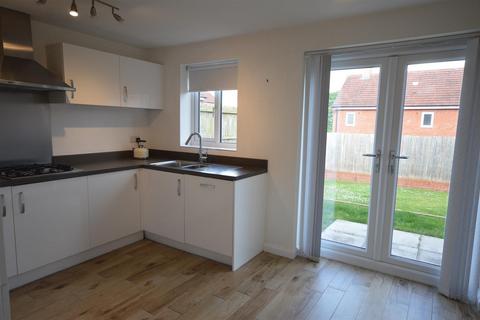 3 bedroom detached house to rent, Frank Hughes Avenue, Sandbach