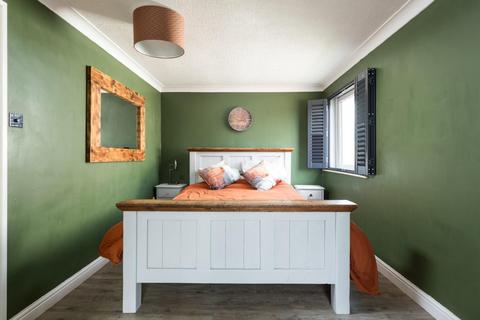 Cairns Easingwold Road, Huby, York, YO61 1HN