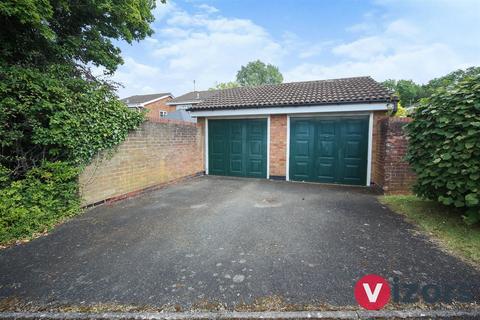 3 bedroom link detached house for sale, Snowshill Close, Church Hill North, Redditch