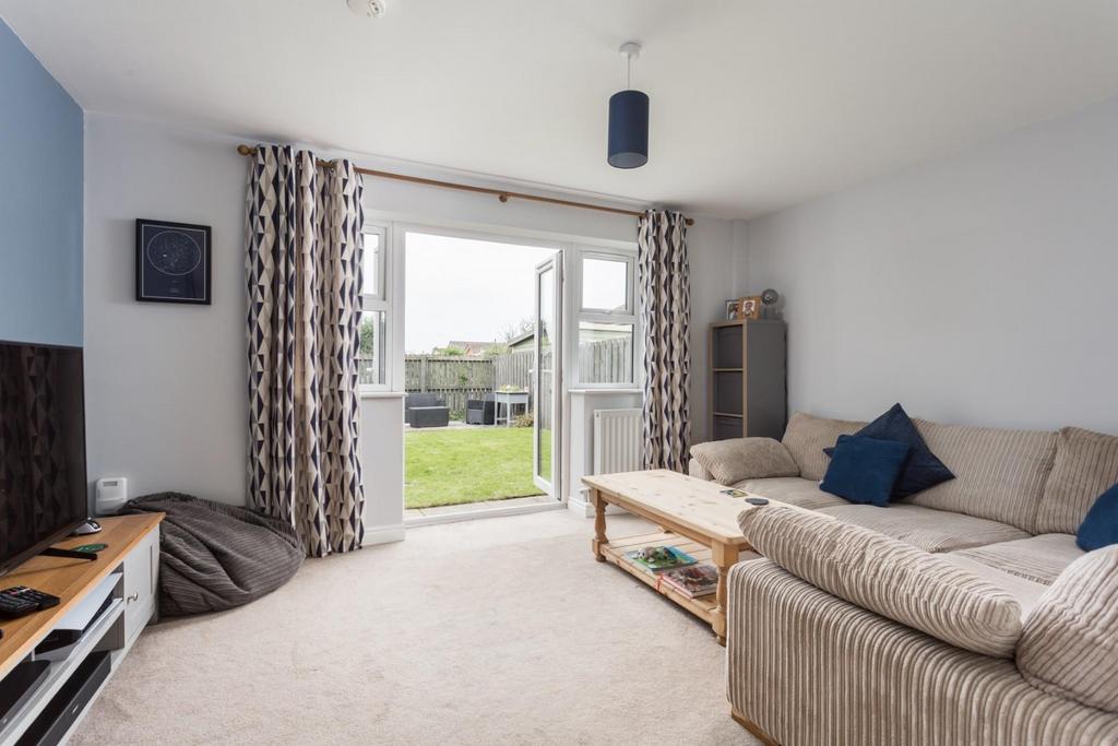 Howden Road, Barlby, Selby 3 bed semidetached house for sale £220,000