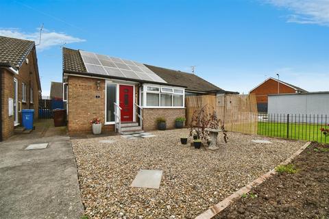 2 bedroom semi-detached bungalow for sale, Ridsdale, Sutton Park, Hull