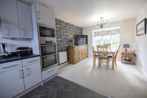 4 Blake Close, Whitehaven, CA28 9SB