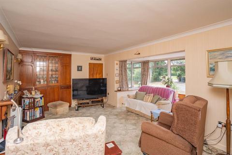 4 bedroom bungalow for sale, Treloen, Roberts End, Hanley Swan, Malvern, Worcestershire, WR8 0DL